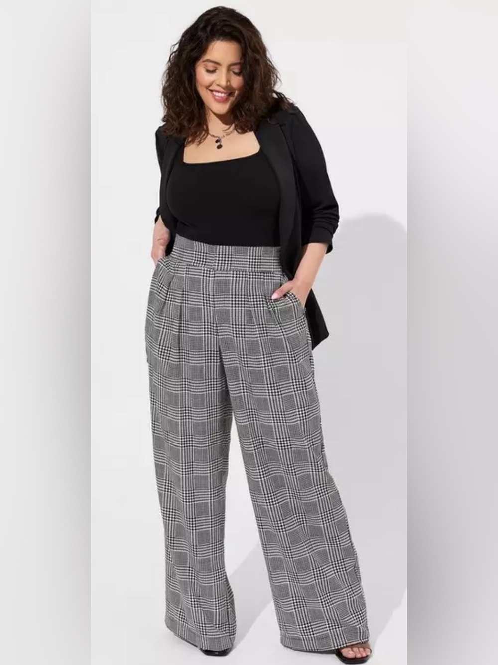 Torrid Houndstooth Wide Leg Trouser Pants Size 24 Plus High Rise